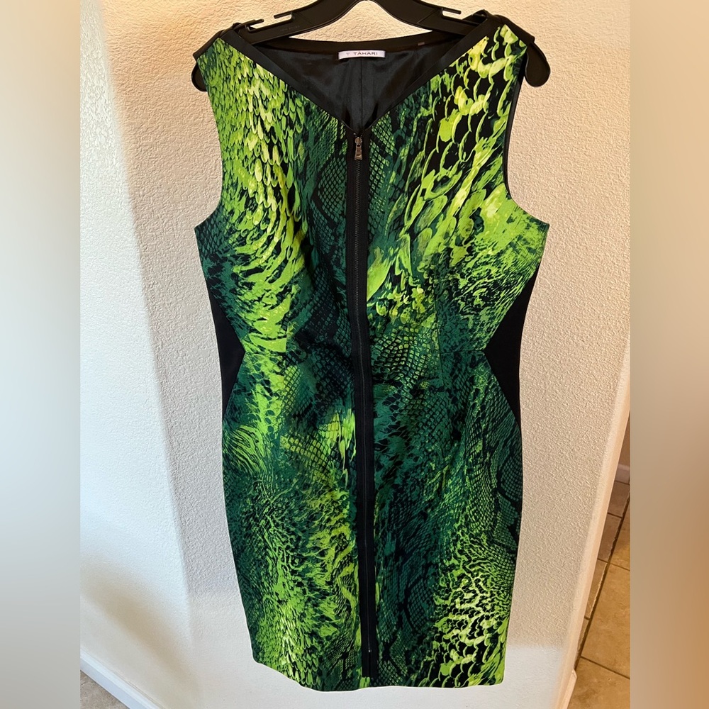 T Tahari Lalita Dress size 14